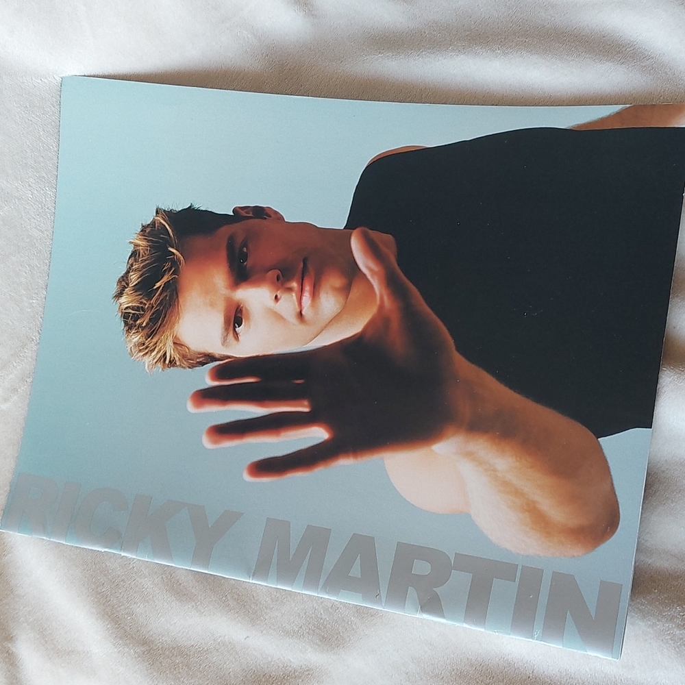 Ricky Martin 1999 2000 photo tour program